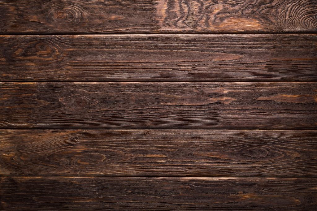 Holz im Aussenbereich, das geschuetzt werden soll